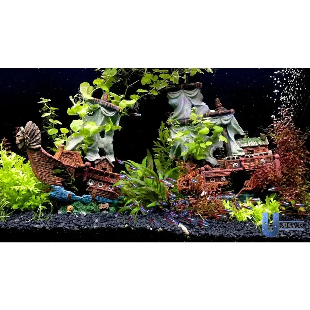 Customizable Shipwreck Aquarium Ornament With Sail Decoration For Tanks