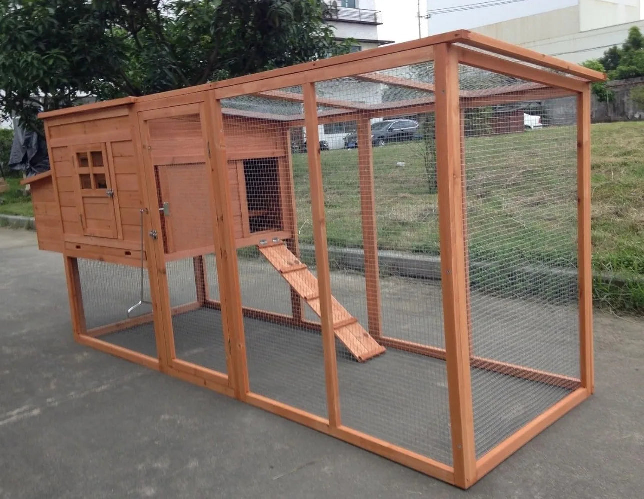 High-Concerned Deluxe Solid Wood Chicken Coop With Run And Nesting Box