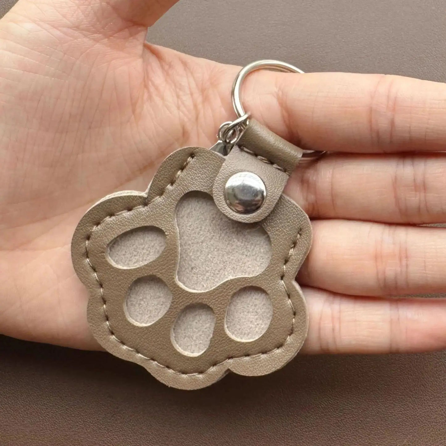 Leather Memorial Pet Hair Storage Keychain Cat Paw Charm