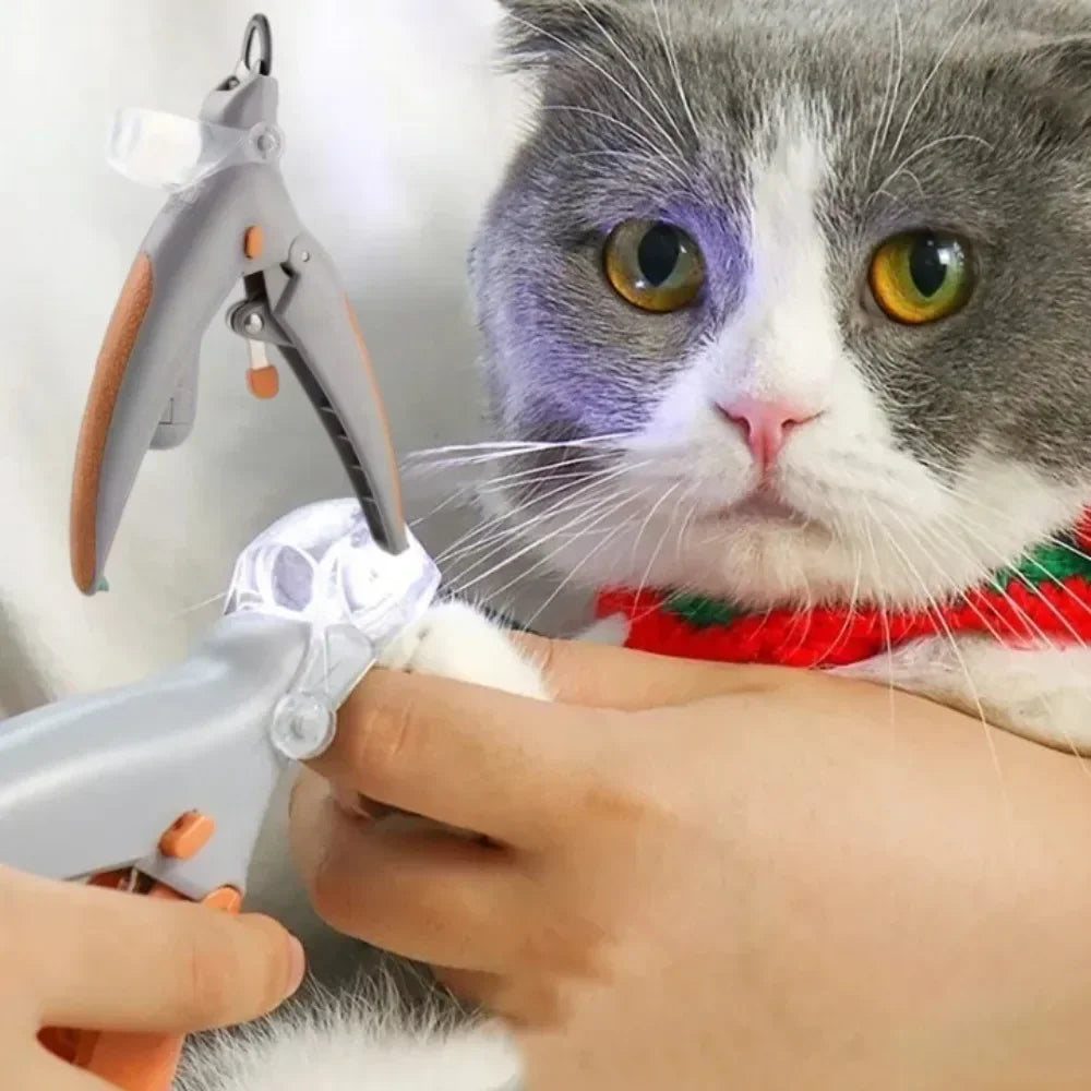 Professional Pet Nail Clipper With LED Light For Pets