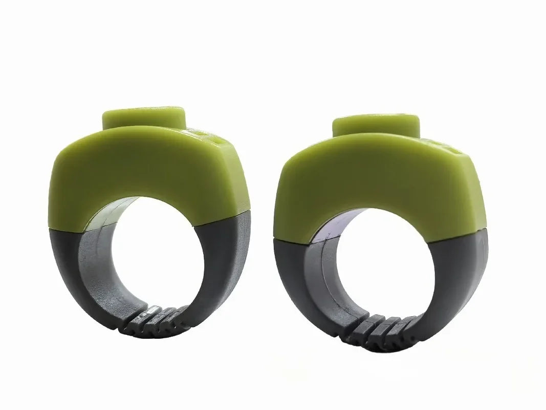 Pet Clicker Ring Dog Cat Horse Bird Training Clicker