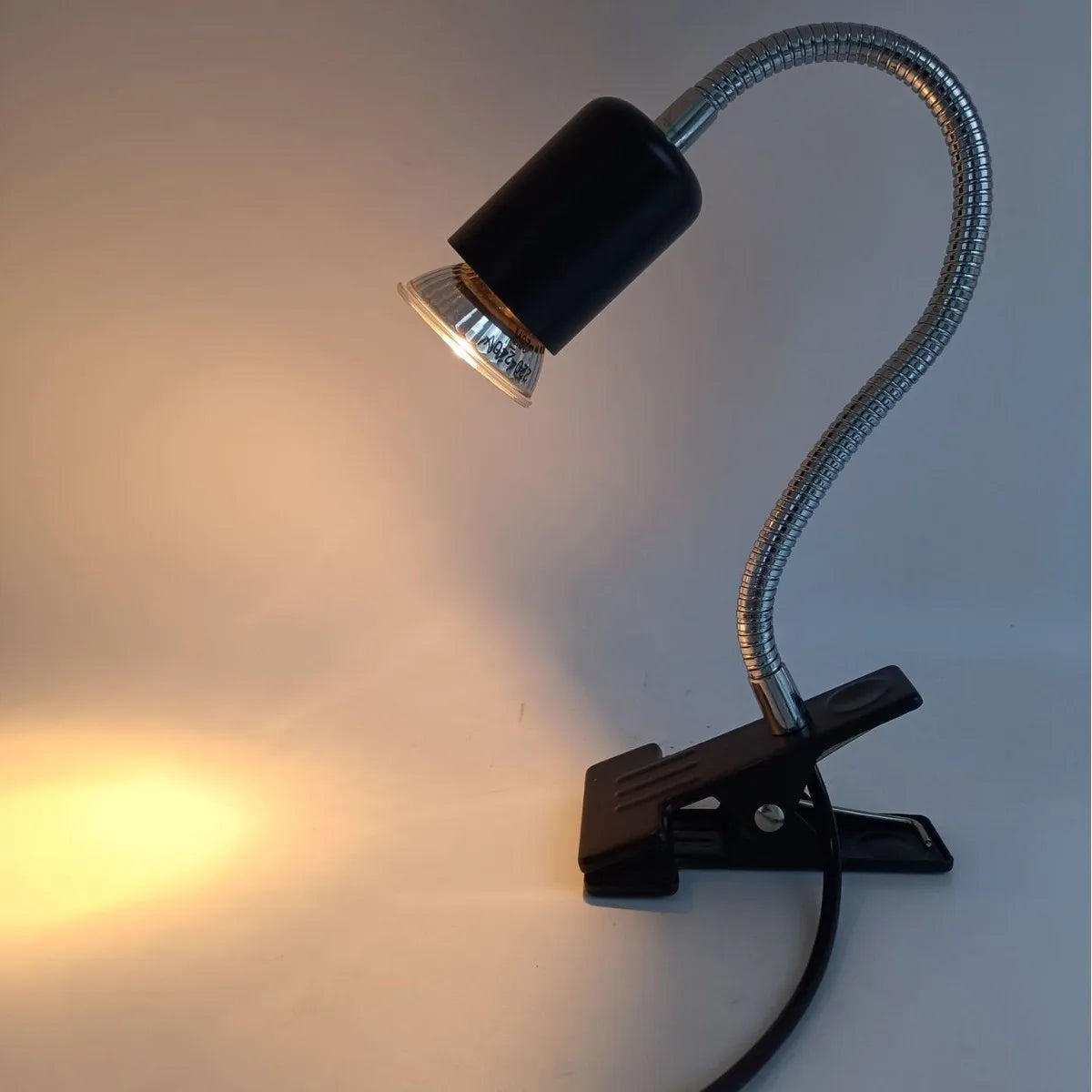 Reptile UVB Heating Lamp for Tortoise and Other Reptiles